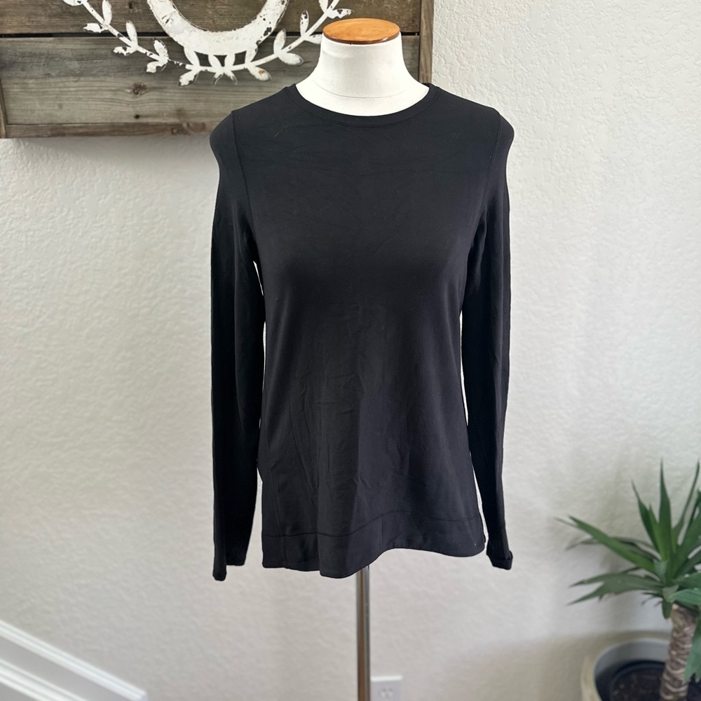 Ivivva black long sleeve stretch long sleeve athletic layering top girls 14